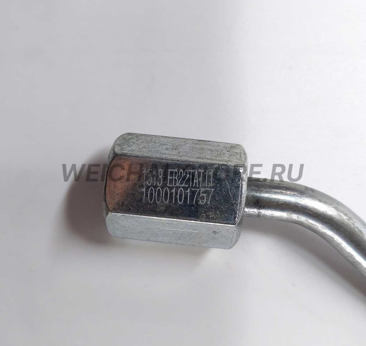 1000101757 Трубка топливная