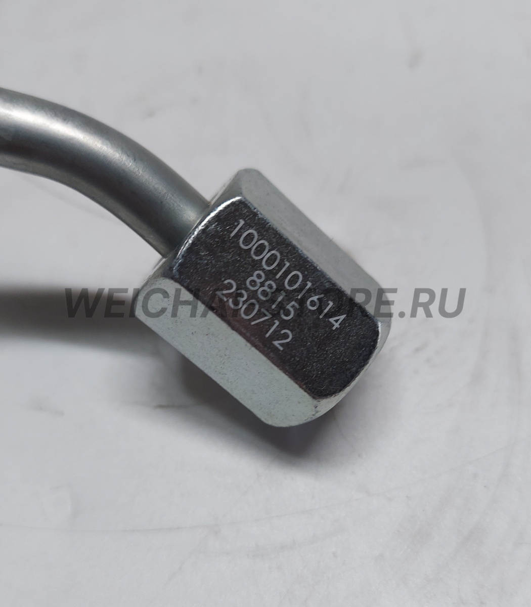 1000101614 Трубка топливная