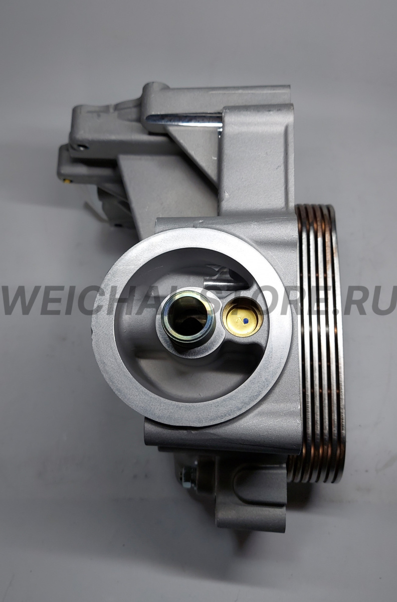 610800070197 Масляный охладитель в сборе