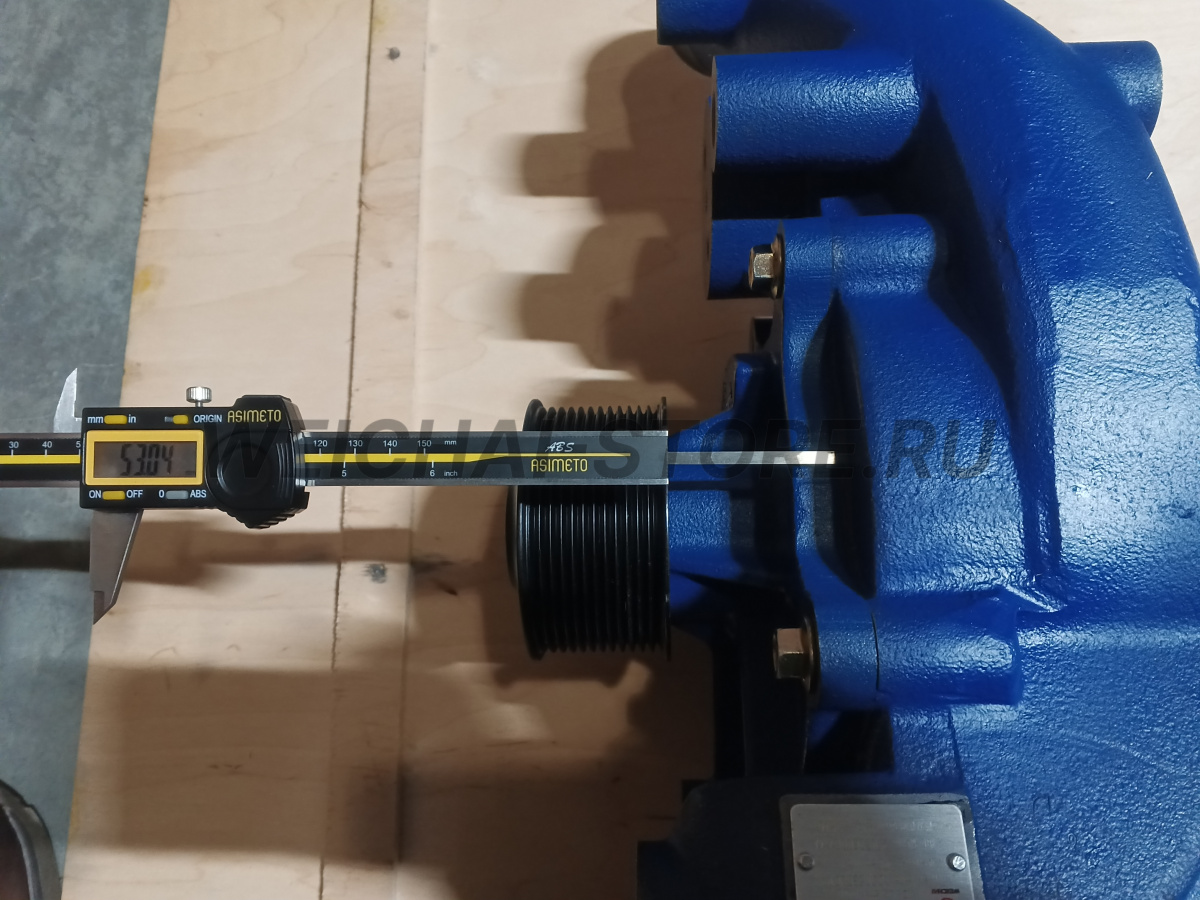 1000650801 Водяной насос