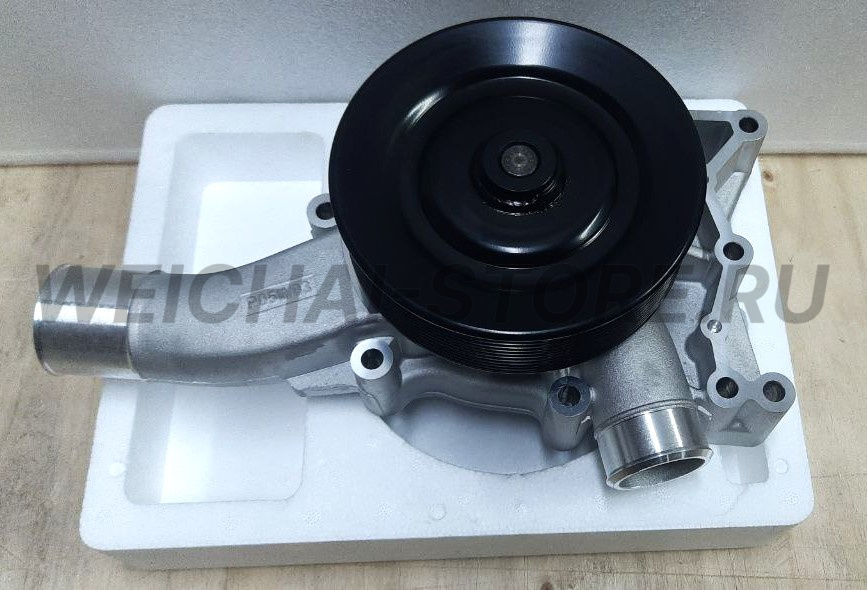 1008768883 Водяная помпа
